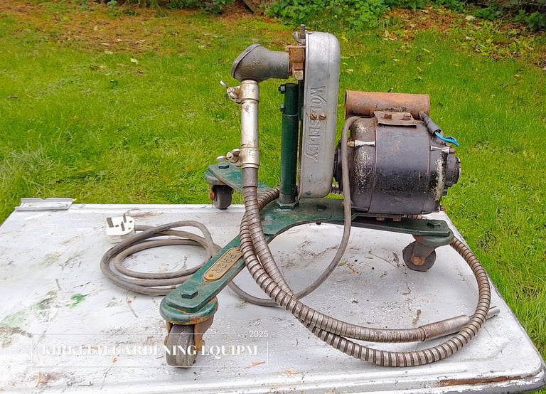 WOLSELEY 240 VOLT SHEEP SHEARING MOTOR & FLEXI DRIVE CABLE ON ORIGINAL BARROW £250