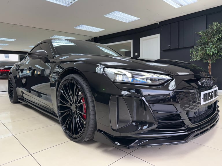 2023 Audi RS e-tron GT 475kW Quattro 93kWh Carbon Vorsprung 4dr Auto COUPE Electric Automatic