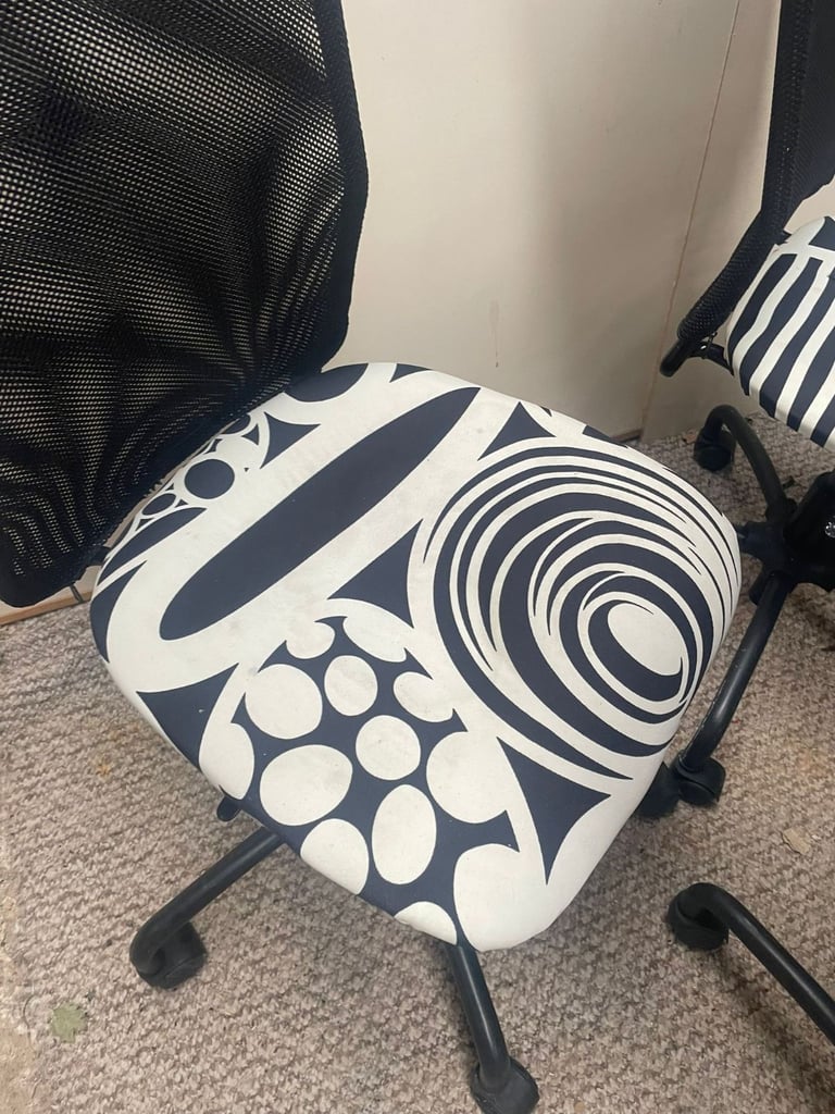 Office Chairs - Adjustable