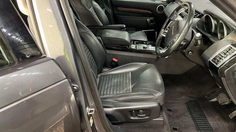 2017 Land Rover Discovery 3.0 TD V6 HSE Luxury Auto 4WD Euro 6 (s/s) 5dr ESTATE Diesel Automatic