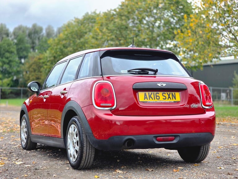 2016 MINI Hatch 1.2 One Auto Euro 6 (s/s) 5dr HATCHBACK Petrol Automatic