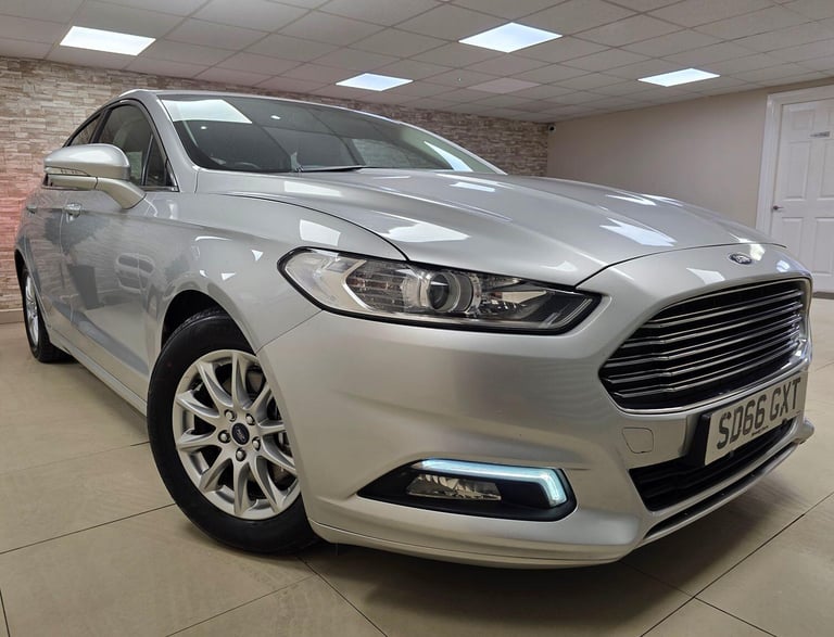 image for FORD MONDEO 1.5 TDCi ECOnetic Zetec 1 PREVIOUS OWNER WARRANTY 12 MONTHS MOT