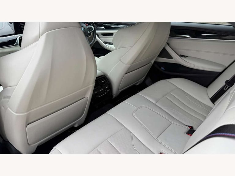 2019 BMW 5 Series 4.4 M5 Auto 4WD 4dr Saloon Petrol Automatic