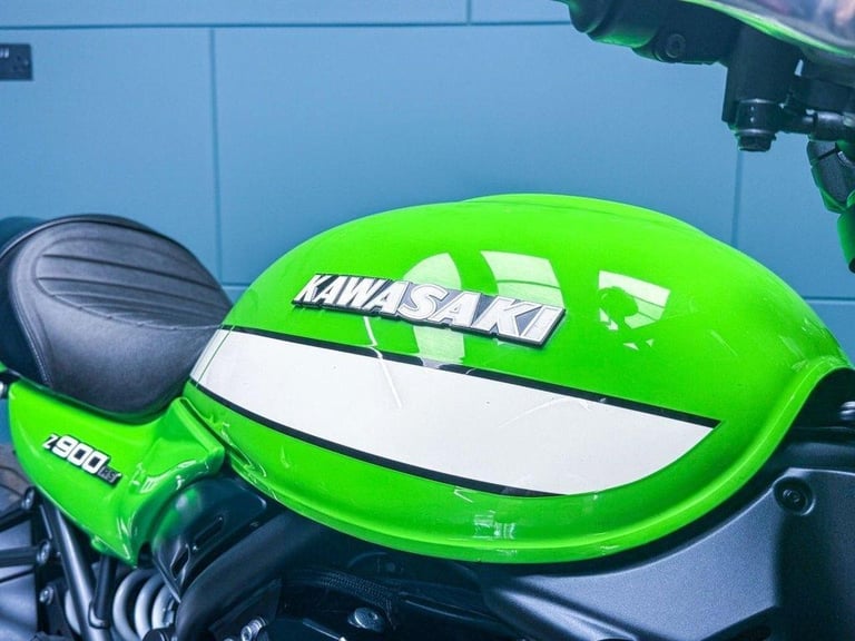 2018 18 KAWASAKI Z900 RS RS CAFE 900 SUPERNAKED - LOW MILES - MODERN CLASSIC