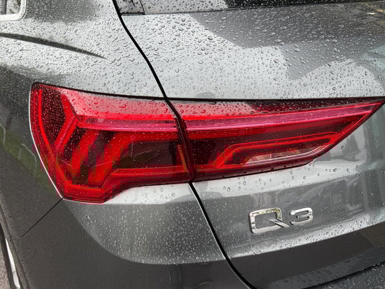  Audi Q3 1.5 TFSI CoD 35 S line SUV 5dr Petrol S Tronic Euro 6 (s/s) (150 ps) Petrol Automatic