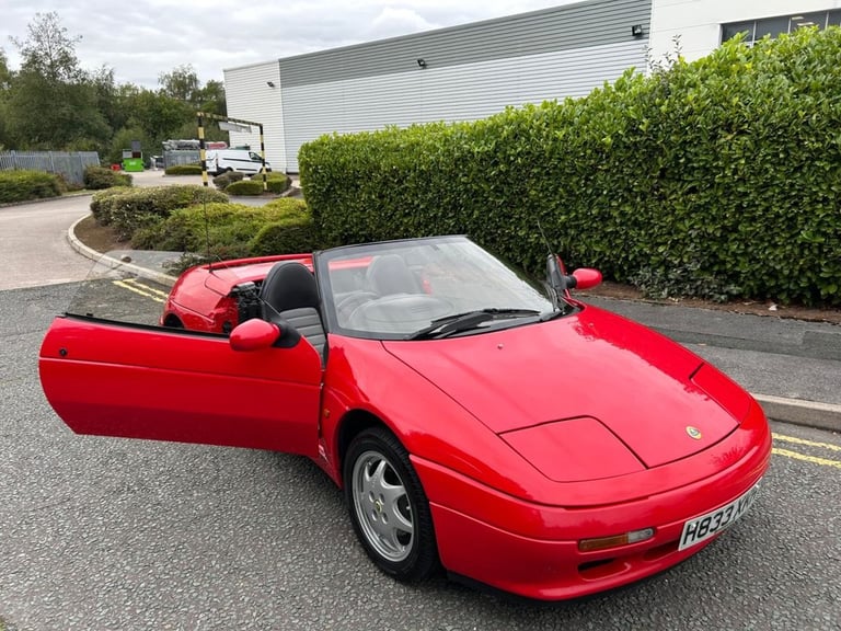 1990 Lotus Elan 1.6 2d 123 BHP-Fantastic Low Mileage Elan-5 Former Keepers-Supplied New By  Conve...