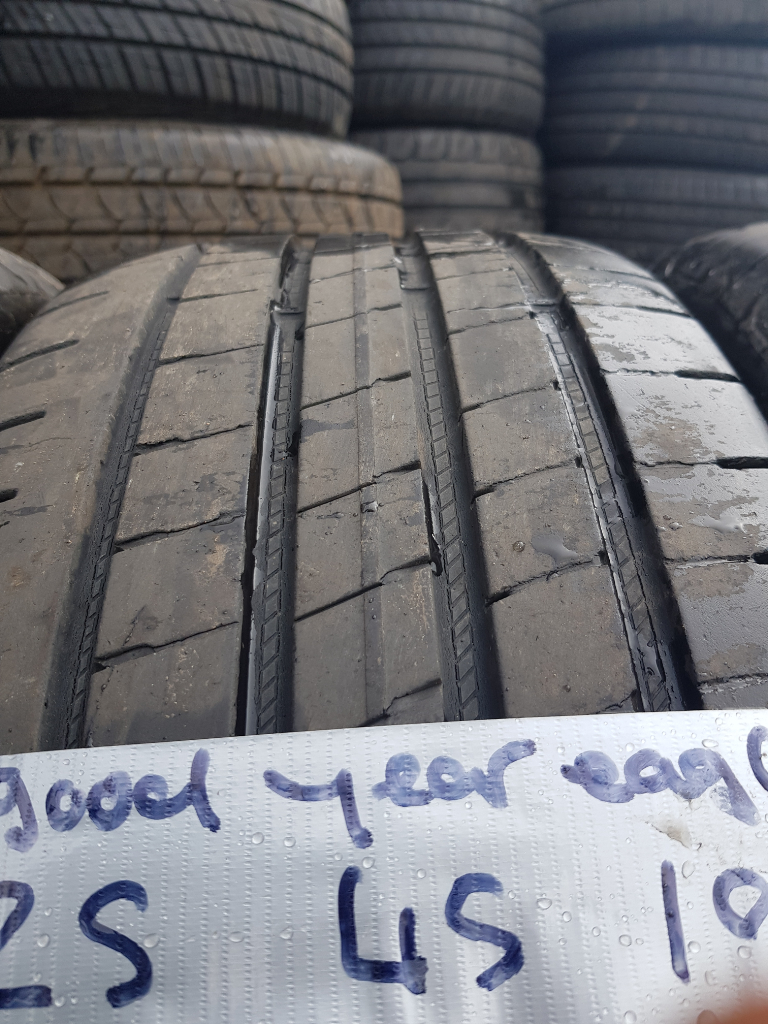 225 45 19 Goodyear eagle f1 Tyres Matching pair ONLY £50 each fitted&balanced open 7 days a week