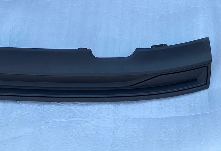 GENUINE AUDI A1 2018-ON REAR BUMPER LOWER DIFFUSER 82A807421