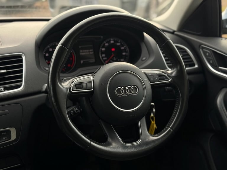 2015 Audi Q3 2.0 TFSI SE SUV 5dr Petrol S Tronic quattro Euro 6 (s/s) (180 ps) ESTATE Petrol Auto...