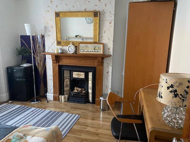 Bright Furnished Double Room in Abbey Wood.