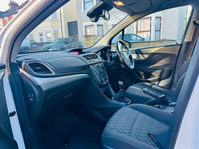 2016 Vauxhall Mokka 1.6 CDTi Exclusiv 5dr HATCHBACK Diesel Manual