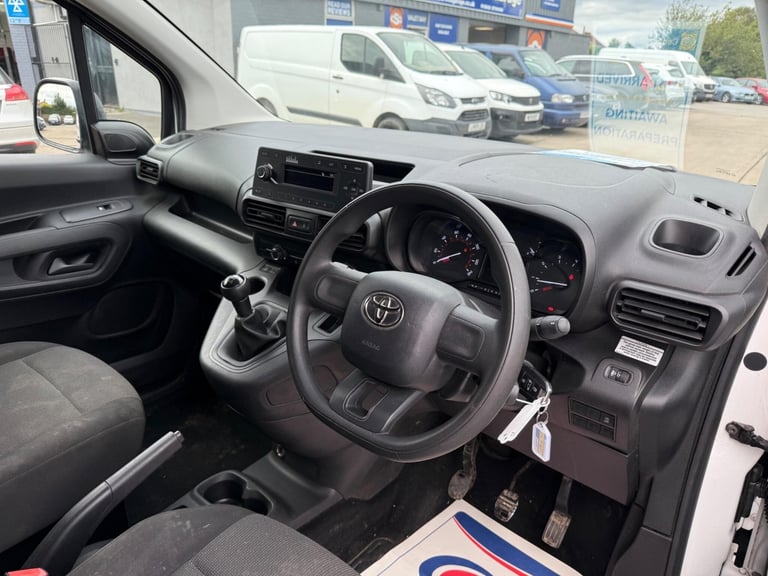 2021 Toyota ProAce 1.5 BlueHDi Active Short Panel Van SWB Euro 6 5dr PANEL VAN Diesel Manual