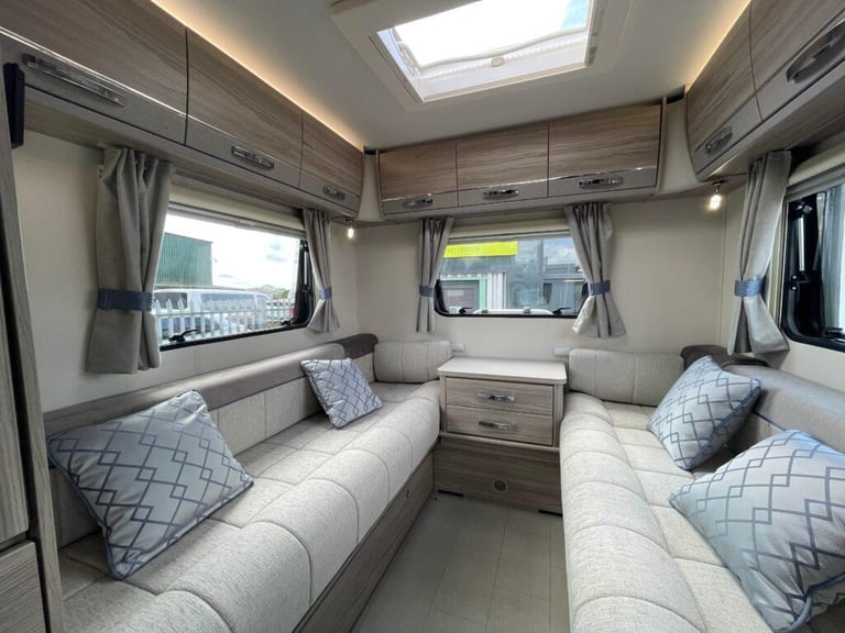 Elddis Majestic 120 2 Berth 2 Belt End lounge motorhome 3500kg