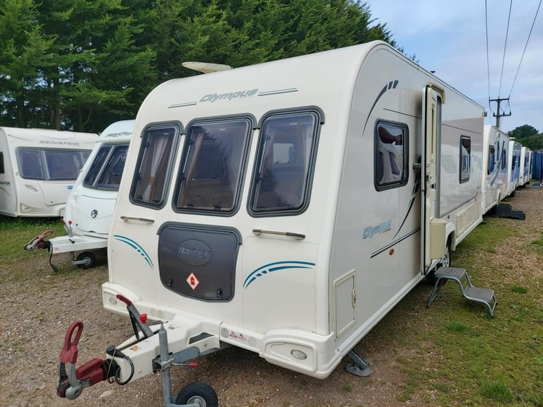 2010 Bailey Olympus 534 Fixed Bed End Washroom Caravan Motor Mover