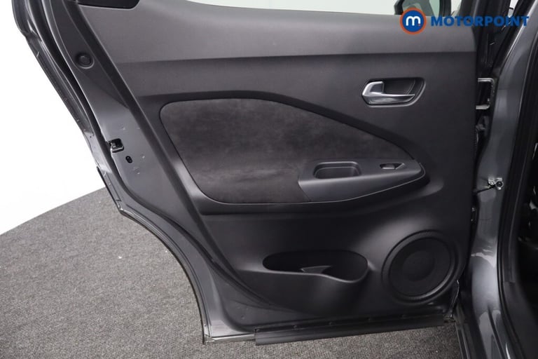 2023 Nissan Juke 1.6 Hybrid Tekna-Plus 5dr Auto SUV Hybrid Automatic