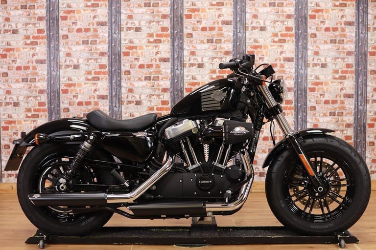 2016 HARLEY DAVIDSON XL 1200 X SPORTSTER 48 FORTY-EIGHT - 3,488 MILES - 2 OWNERS