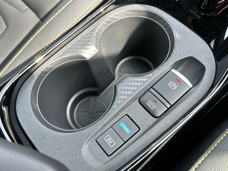 2025 Nissan Juke 1.6 N-Sport Auto Euro 6 5dr SUV PETROL/ELECTRIC Automatic