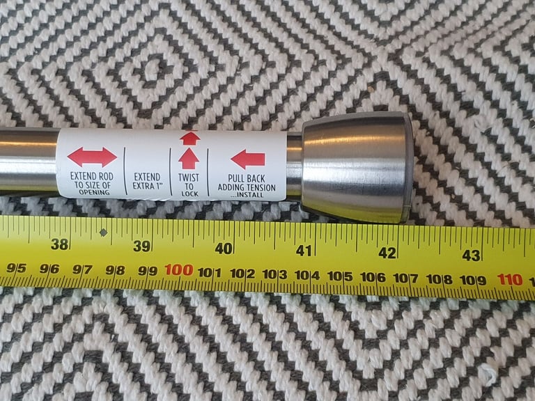 Short Silver Tension Rod