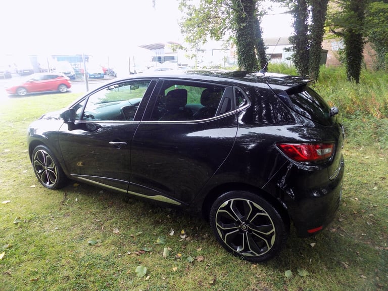 2018 Renault Clio 0.9 TCE 75 Iconic 5dr HATCHBACK Petrol Manual