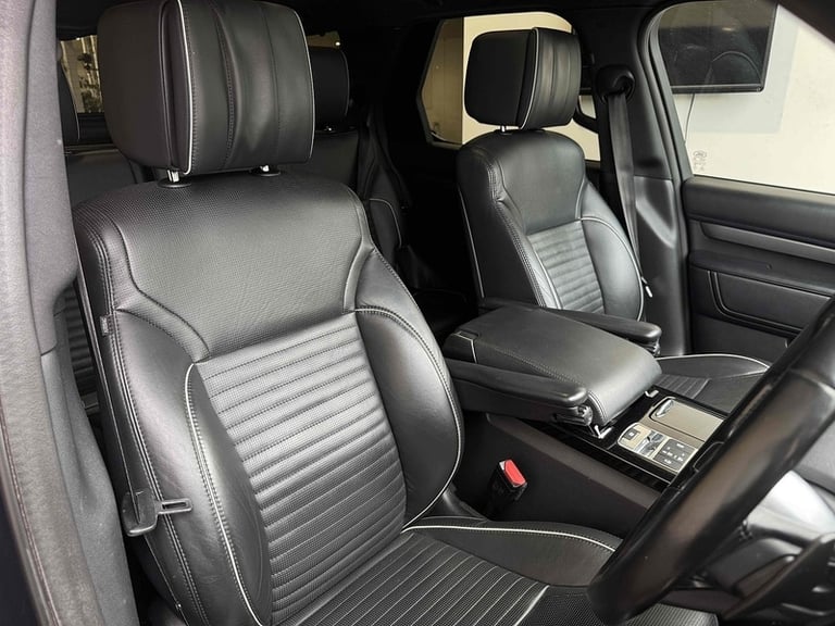 2018 Land Rover Discovery SD V6 HSE Luxury SUV Diesel Automatic