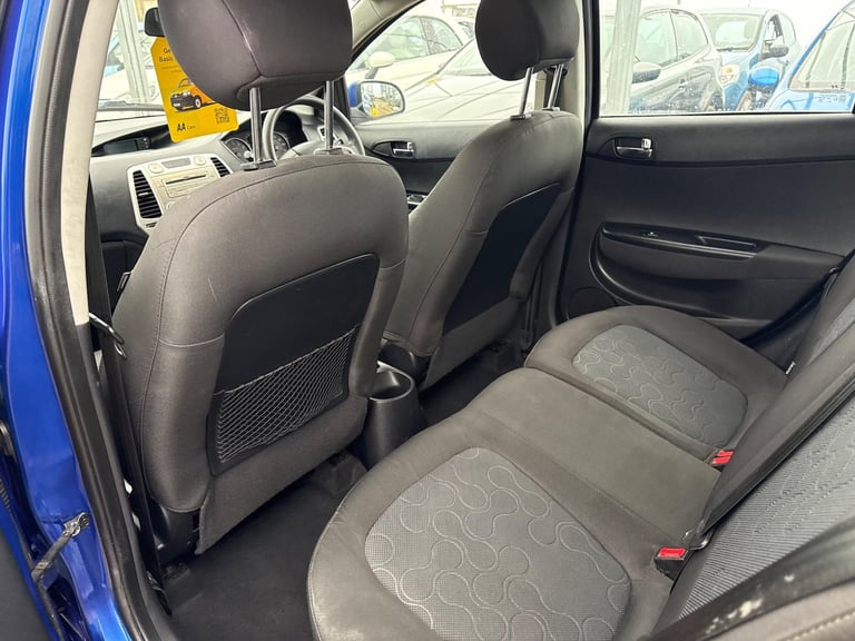 2011 Hyundai i20 1.4 Comfort Euro 5 5dr HATCHBACK Petrol Manual