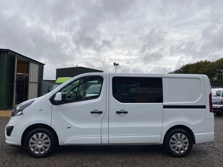 2014 Vauxhall Vivaro WITH SOLAR-ROCK &amp; ROLL-HOB-SINK VAN CONVERSION Diesel Manual