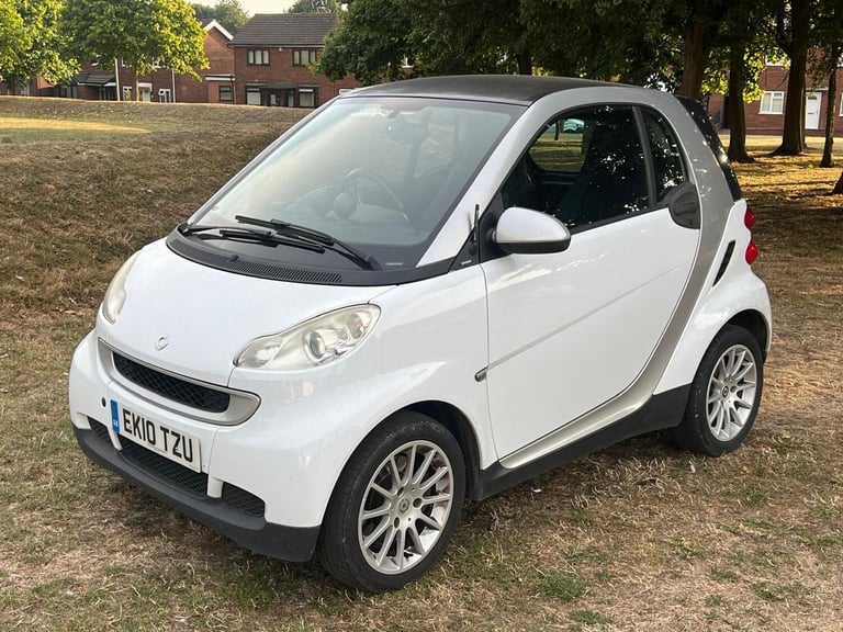 2010 smart fortwo CDI Passion 2dr Softouch Auto [Luxury Pack] [2010] COUPE Diesel Automatic