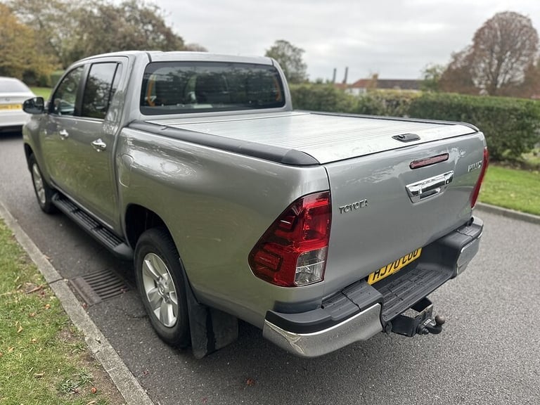 2020 Toyota Hilux D-4D Icon Pickup Diesel Manual