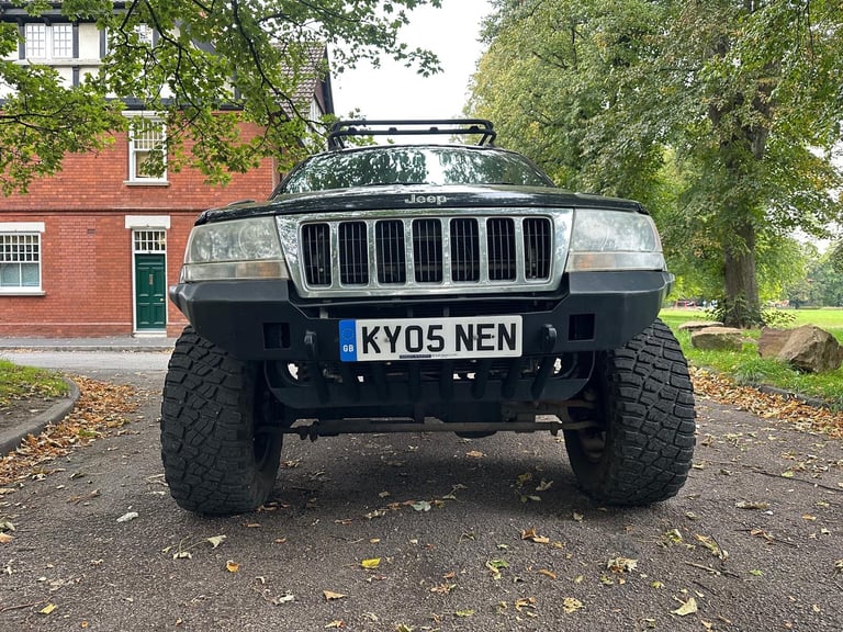 Jeep GRAND CHEROKEE 4.7 V8 modified off road green laner 4x4