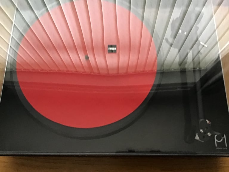 Rega Planar 1 Turntable