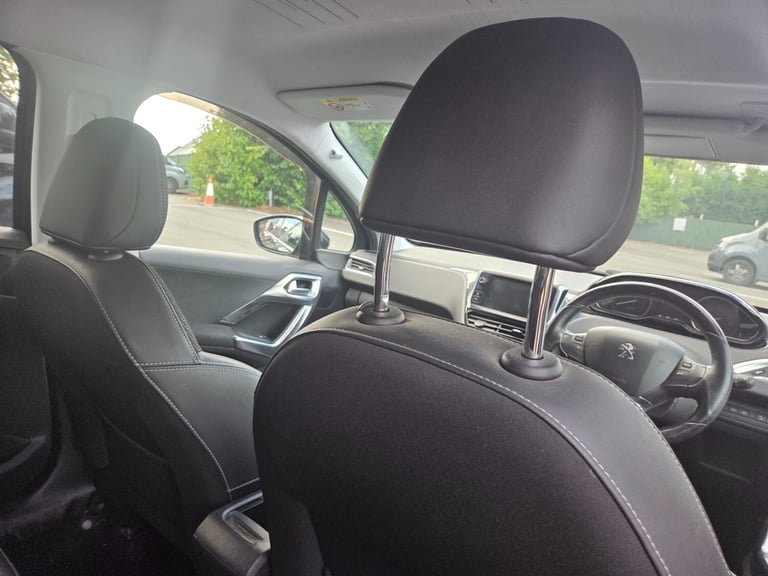 2016 Peugeot 2008 1.2 PureTech 110 Allure 5dr HATCHBACK Petrol Manual