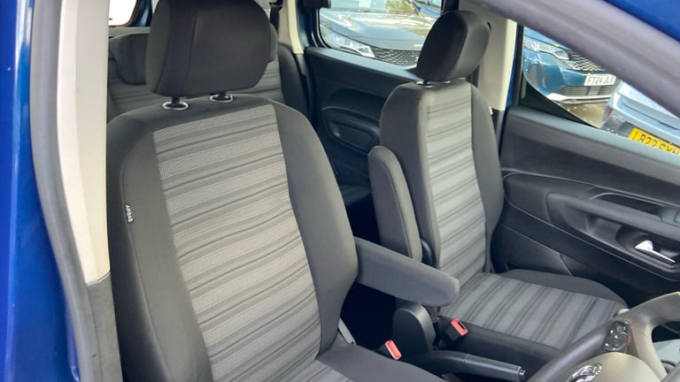 2022 Vauxhall Combo Life 1.5 Turbo D Edition MPV 5dr Diesel Manual 6Spd Euro 6 (s/s) (100 ps) MPV...