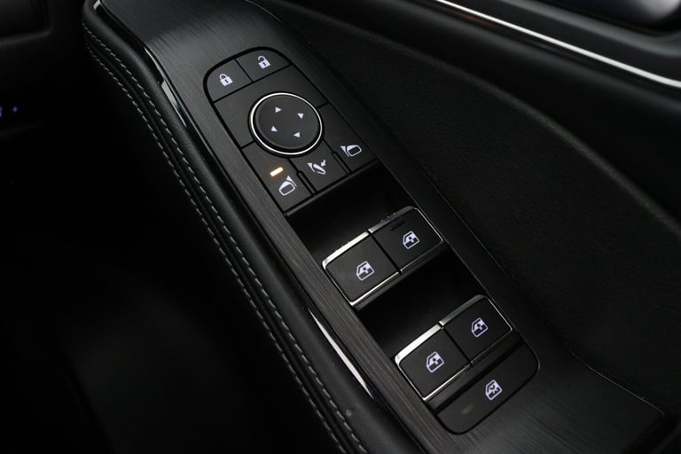 2022 Nissan X-Trail 1.5 E-Power E-4orce 213 Tekna 5dr Auto Station Wagon Hybrid Automatic