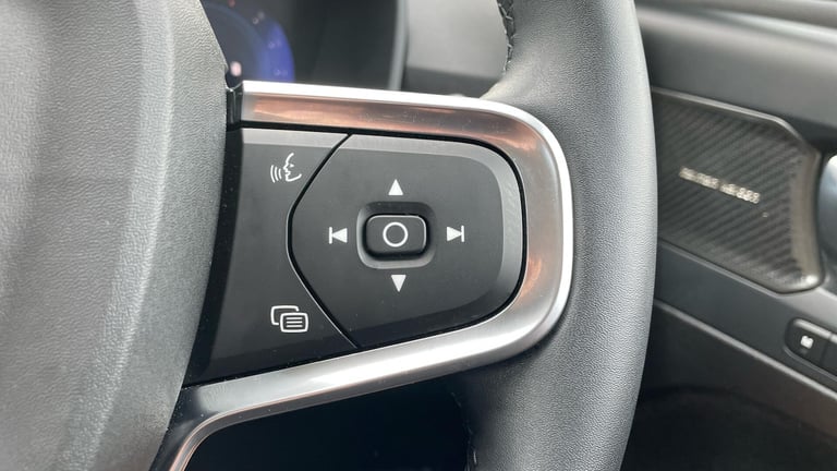 2024 Volvo XC40 Ultra B3 Mild hybrid ESTATE Petrol/Electric Hybrid Automatic