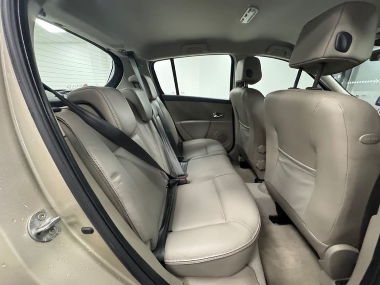 2006 06 RENAULT CLIO 1.6 VVT INITIALE HATCHBACK 5DR PETROL MANUAL (157 G/KM, 111