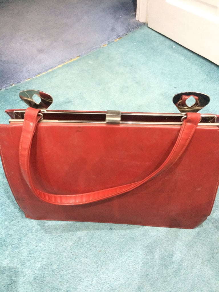 vintage style handbag
