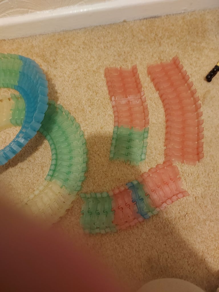 Glow car track