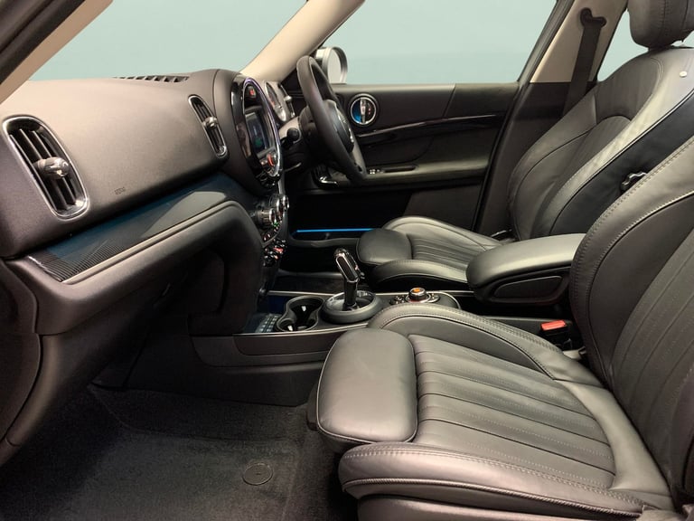 2019 MINI Countryman 1.5 Cooper Exclusive SUV 5dr Petrol Steptronic Euro 6 (s/s) (136 ps) - MINI ...