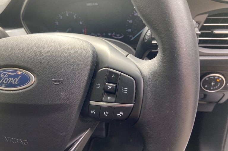 2020 20 FORD FOCUS 1.0T ECOBOOST ZETEC HATCHBACK 5DR PETROL MANUAL EURO 6 (S/S) 