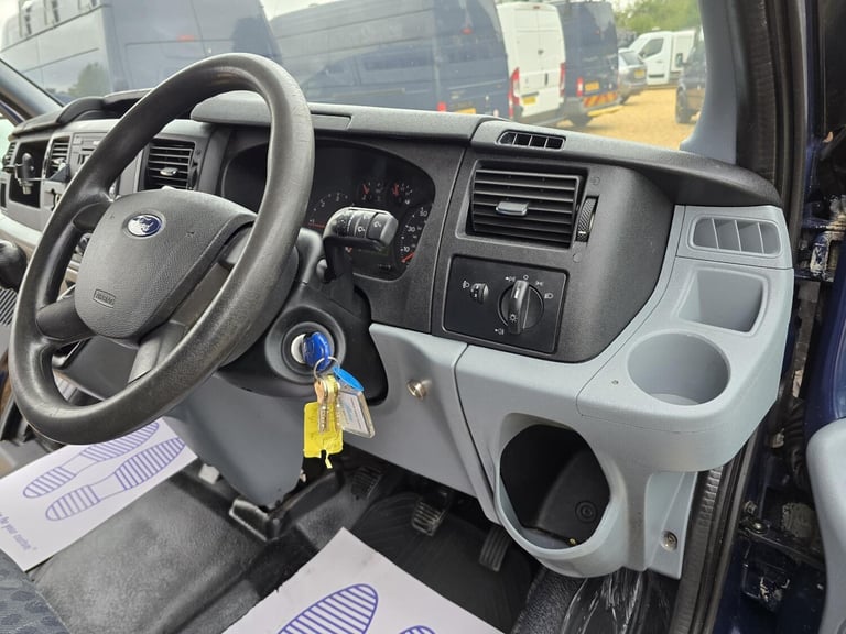 2013 Ford Transit 2.2 TDCi 350 Panel Van 5dr Diesel Manual FWD L2 H1 (209 g/km, 123 bhp) Panel Va...