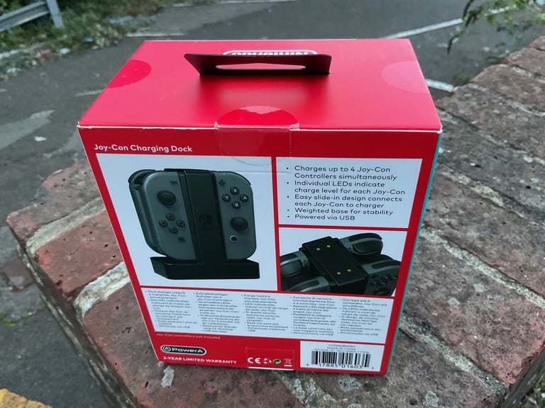 POWERA Joy-Con Charging Dock SUPER MARIO  ENHANCED WIRED CONTROLLER - New | Sealed