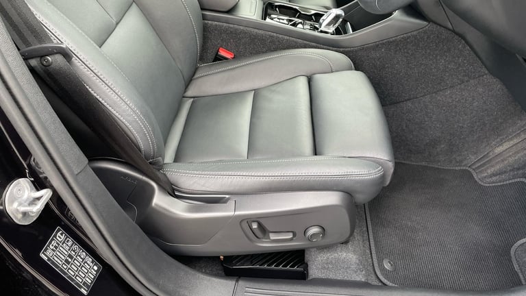 2024 Volvo XC40 Ultra B3 Mild hybrid ESTATE Petrol/Electric Hybrid Automatic