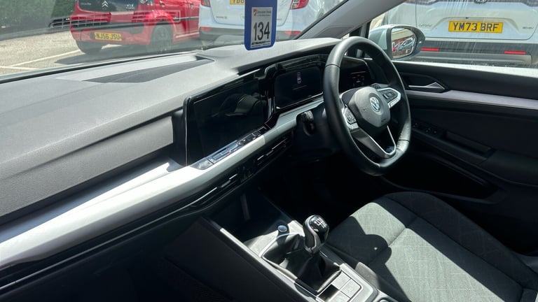 2022 Volkswagen Golf 1.0 TSI Life 5dr Petrol Hatchback Hatchback Petrol Manual