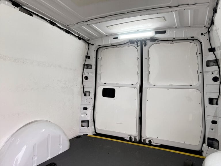 2023 Mercedes-Benz Vito 116 e Progressive Panel Van Electric Automatic