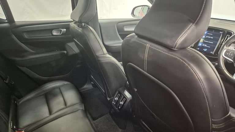 2021 Volvo XC40 1.5 T5 Recharge PHEV R DESIGN 5dr Auto Estate Plug-In Hy Automatic