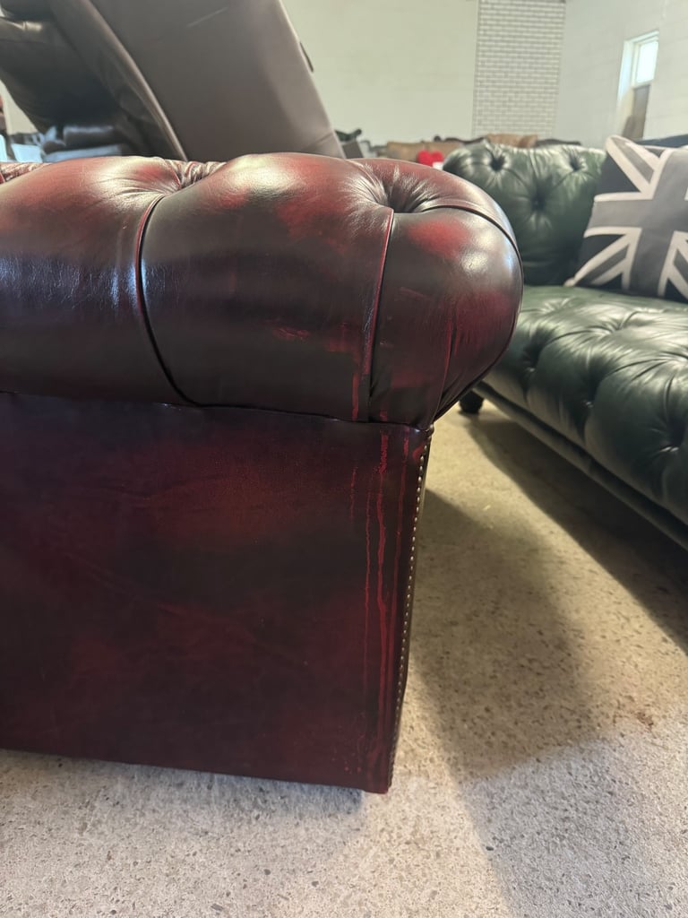 Chesterfield oxblood real leather club chair