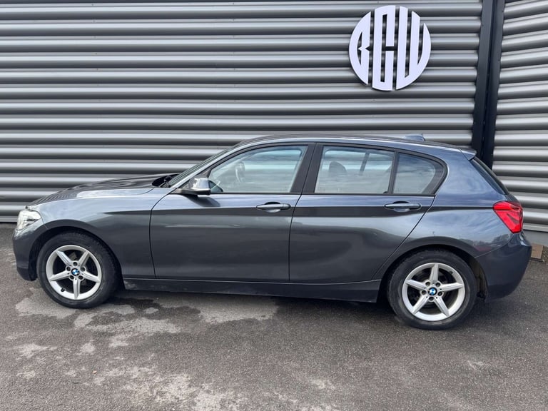 2019 BMW 1 Series 116d SE Business 5dr [Nav/Servotronic] HATCHBACK DIESEL Manual