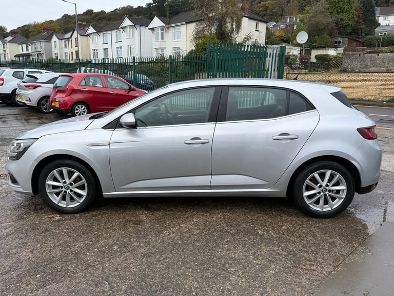 2017 Renault Megane 1.5 dCi Dynamique Nav Hatchback 5dr Diesel Manual Euro 6