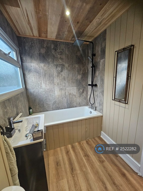 3 bedroom house in Kenwyn Park, St. Kew Highway, Bodmin, PL30 (3 bed) (#2522282)