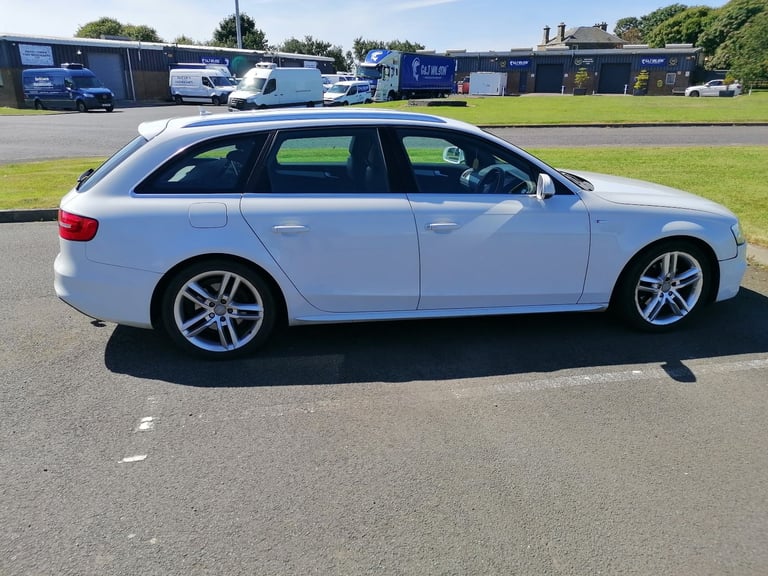 Audi, A4, Estate, 2014, Manual, 1968 (cc), 5 doors